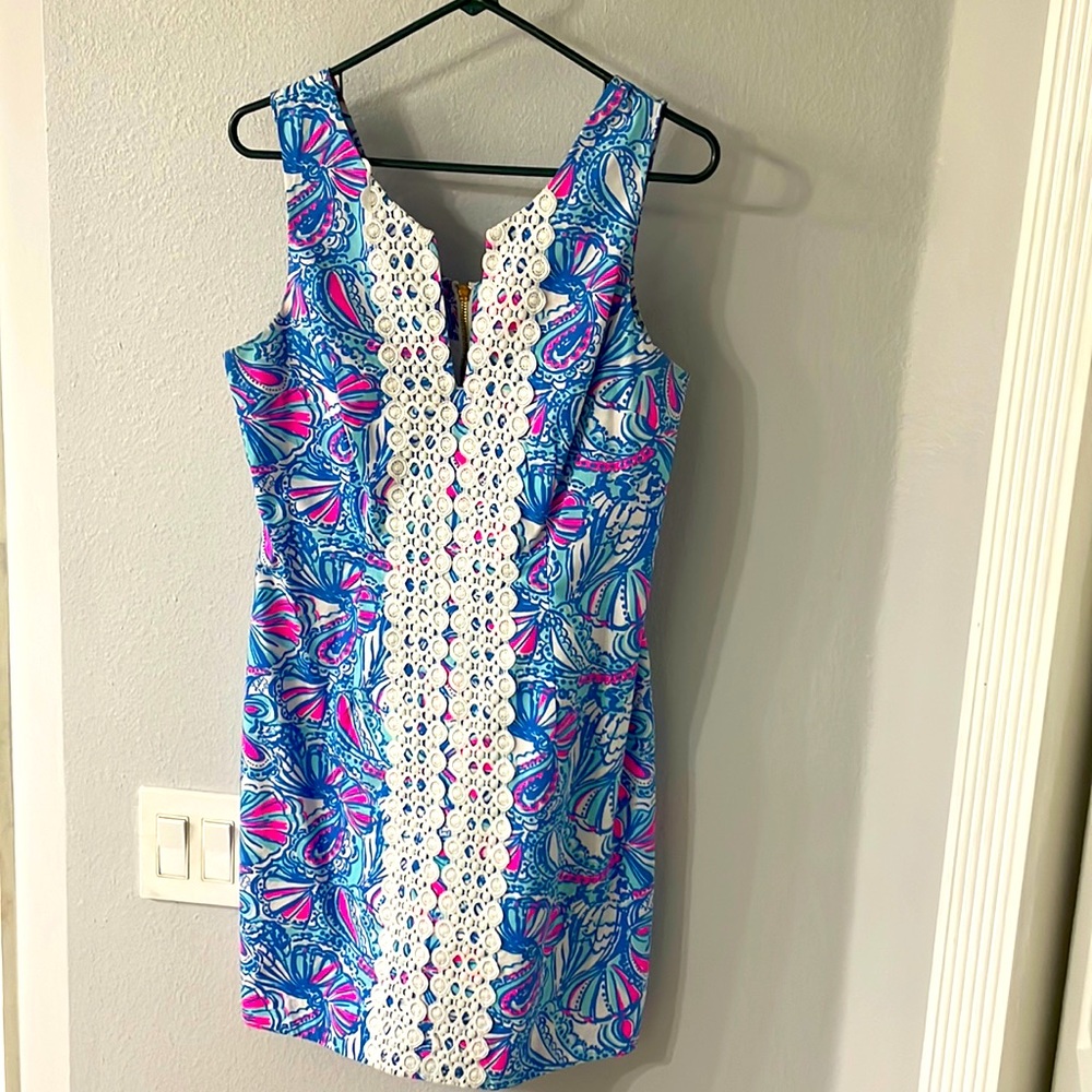 Lilly Pulitzer dress In perfect condition! Beautiful summer dress!